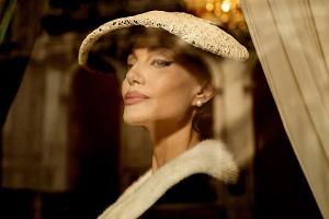 Angelina Jolie wird zu Maria Callas: Erster Teaser zum Biopic "Maria"