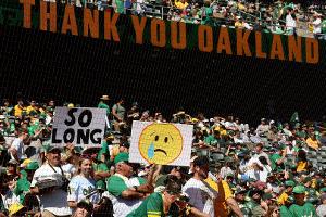 Athletics verabschieden sich mit Sieg von Oakland
