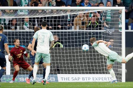 Historische Aufholjagd: Werder siegt dank Dreierpacker Stage