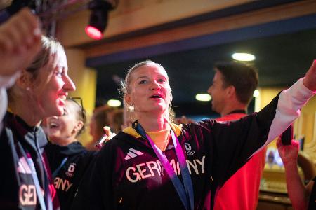 Medien: Kapitänin Popp tritt aus dem Nationalteam zurück