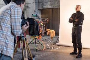 "Sam - Ein Sachse": Grimme-Preis-gekrönte Miniserie startet im Free-TV