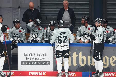 DEL-Start verpatzt: Haie nach Gegentorflut frustriert