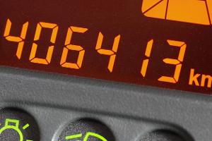 Tachometer viele Kilometer