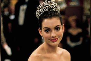 Anne Hathaway bestätigt Rückkehr in "Plötzlich Prinzessin 3"