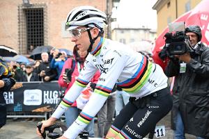 Sieg mit dem Regenbogen: Pogacar mit nächster Zauber-Flucht