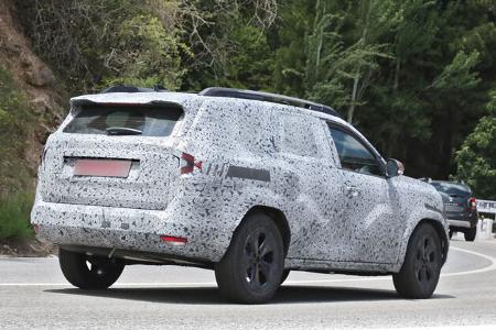 Erlkönig Dacia Bigster