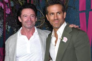 Lustiges Video mit Ryan Reynolds: Hugh Jackman kündigt Konzertreihe an