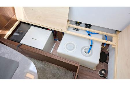 Diamant-560-DW, Tank