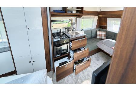 Diamant-560-DW, Küchenschubladen 