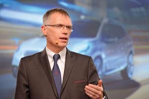 Carlos Tavares, Porträt