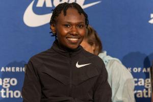 Marathon: Chepngetich pulverisiert Frauen-Weltrekord