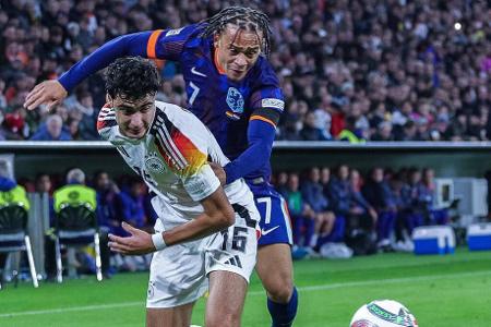 MITTELFELD: Aleksandar Pavlovic (bis 77.) - Note: 3,0 - Brauchte etwas Anlaufzeit, um zu seinem Spiel zu finden. Glänzte vor allem in der Rückwärtsbewegung mit vielen Ballgewinnen. Traf in aussichtsreichen Momenten am Ball aber mehrfach nicht die richtige Entscheidung. Wirkte schon früh körperlich etwas platt.