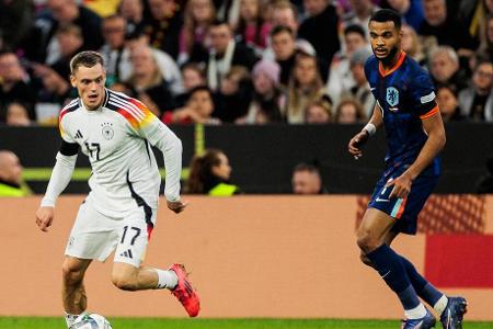 Florian Wirtz (bis 45.) - Note: 4,0 - Zeigte sich im Gegenpressing zunächst griffig. Bot gerade nach hohen Ballgewinnen dann auch die besten Ideen an. Die Abstimmung mit den neuen Offensivkollegen hätte besser sein können. Zur Pause angeschlagen ausgewechselt. Auch vorher war es nicht sein bestes Spiel.