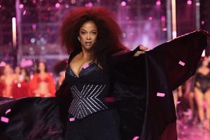 Tyra Banks: Spektakuläres Comeback bei der Victoria's Secret Show