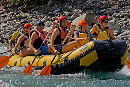 Albanien mit dem Campingbus Rafting f