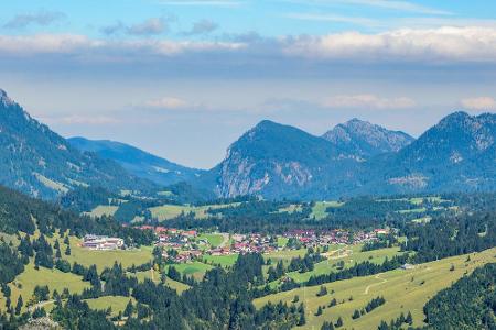 Die Deutsche Alpenstraße: Tradition und Natur vereint