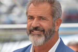 Mel Gibson beschimpft Kamala Harris - und wählt Donald Trump