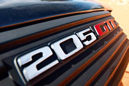 Peugeot 205 GTI, Schriftzug