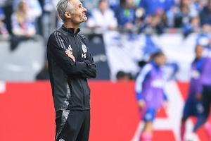 Van Wonderens Heimpremiere: Schalke verliert gegen Fürth