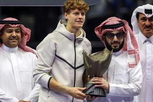 Sinner nach Rekordprämie in Riad: "Spiele nicht für Geld"