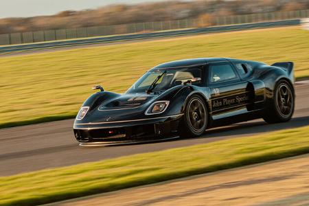 12/2021, Radford Type 62-2 mit Jenson Button auf der Rennstrecke