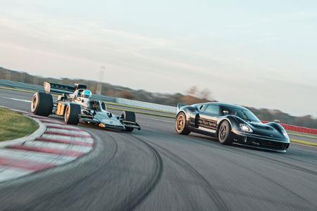 12/2021, Radford Type 62-2 mit Jenson Button auf der Rennstrecke