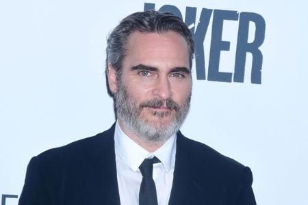 Joaquin ist spätestens seit seiner Rolle als intriganter Kaiser Commodus in 'Gladiator' als Gegenspieler von Russell Crowe aus Hollywood nicht mehr wegzudenken. Er wurde dafür für den Oscar als bester Nebendarsteller nominiert.