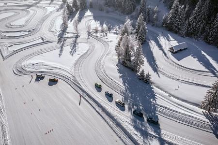 Winterfahrtraining von auto motor und sport und Bridgestone