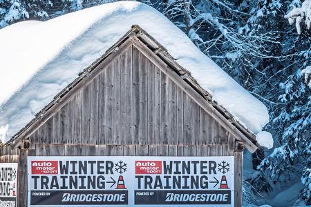 Winterfahrtraining von auto motor und sport und Bridgestone