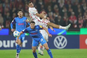 Zäher Erfolg: Köln ringt Kiel nieder