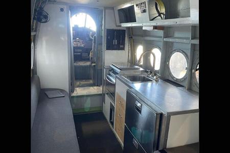 Antonow An-2 mit Honeywell-Turbine und Schwimmern zu verkaufen.