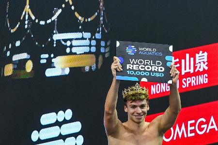 200 m Lagen: Marchand schwimmt Weltrekord