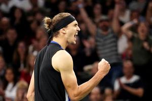 Zverev jubelt in Paris: Zweiter Titel in diesem Jahr