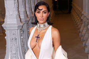 Kim Kardashian: Auftritt mit Kreuz-Anhänger von Prinzessin Diana