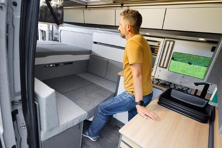 Caralife 630 L, Sitzgruppe