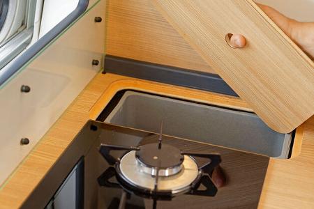 Caralife 630 L, L-Küche