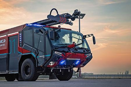 Rosenbauer Panther Electric Löschfahrzeug