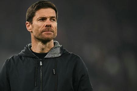 Alonso vor Duell in Bochum: 