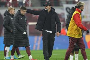 Rose schiebt Krise beiseite: "Manchmal einen Furz im Kopf"