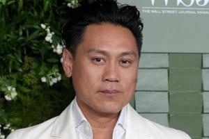 Regisseur Jon M. Chu wird während "Wicked"-Premiere Vater