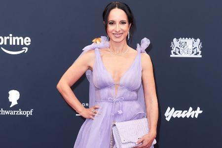 Sagt Stephanie Stumph Ja? 