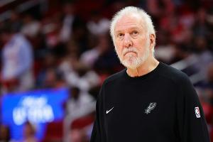 NBA: Trainer-Ikone Popovich erleidet "leichten Schlaganfall"