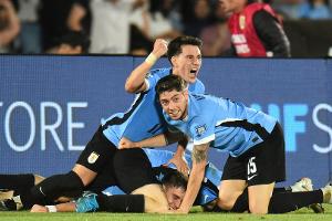 Uruguay beendet Minikrise mit Last-Minute-Sieg über Kolumbien
