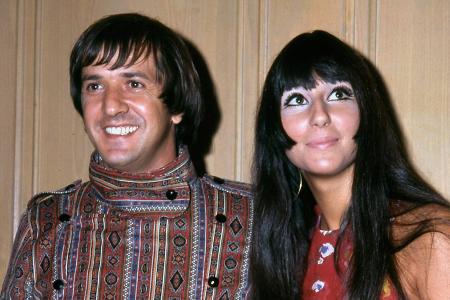Sängerin Cher verrät: Sonny Bono war keine Liebe auf den ersten Blick