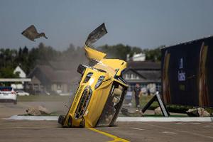 08/2022, AXA Elektroauto Crashtest Dübendorf Schweiz 2022