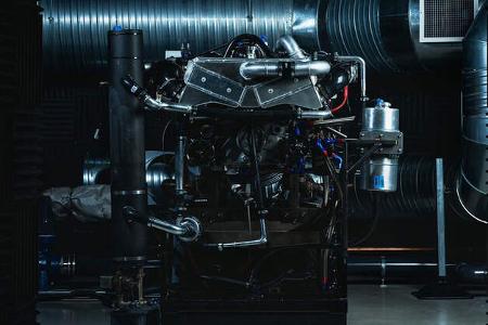 TWR Performance Jaguar XJS Restomod Supercat