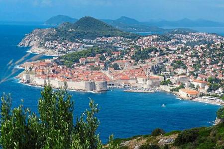 Dubrovnik mit seiner berühmten Stadtmauer.