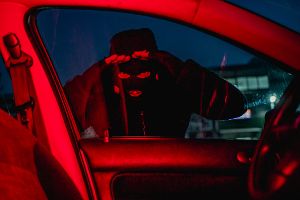 Autoklau: So kommen Diebe mit einem alten Handy ans Ziel