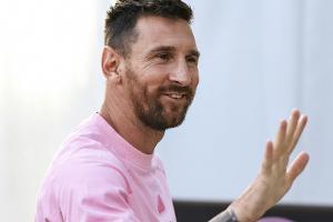 "Spektakulär": Messi lobt Flicks Barca