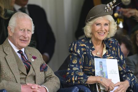 König Charles und Königin Camilla wollen einen neuen Vierbeiner